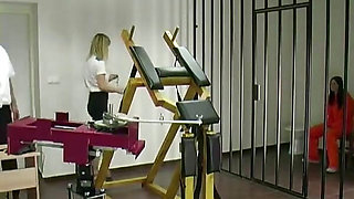 Katiegold Spanking Machine - Ass Whipping