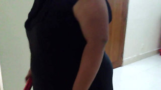 Saudi Muslim Burqa and Hijab Sexy Maid with Big Tits and Big Ass Sweeps the House