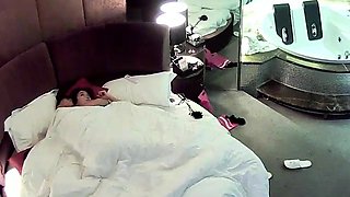 Ma chienne french amateur couple hidden cam 1