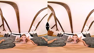Fucking, squirting and fisting Sasha Beart